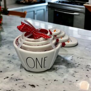 Rae Dunn Snowman Measuring Cups With Handle